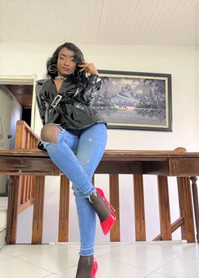 Диана, 32 лет — попробуйте секс с госпожой