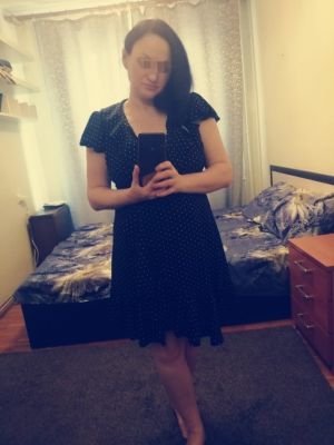 Оля, 30 лет — госпожа со страпоном