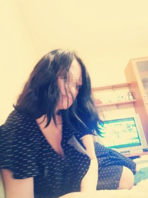 Оля — проститутка с большими формами, 30 лет