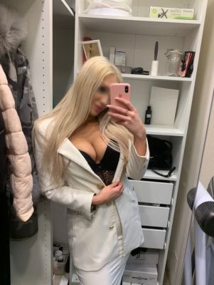 Алина, 27 лет — частная анкета шлюхи