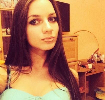 Юля, +38 067 139-64-37 Молоденькая шлюха Юля, от 1500 грн. в час, без презерватива