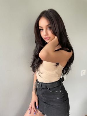 Дженифер, 26 лет: БДСМ, страпон, прочие секс-услуги