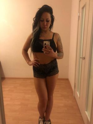 Лена — рабыня в Киеве