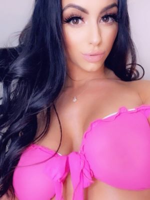 Маша, 26 лет — госпожа-страпонесса