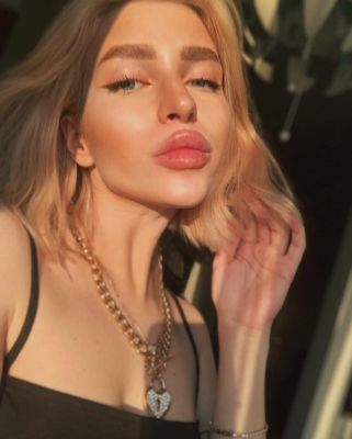 Анна гарантирует невероятный секс после массажа