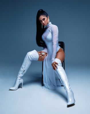 снять шлюху (Линда, от 2000 грн. в час)