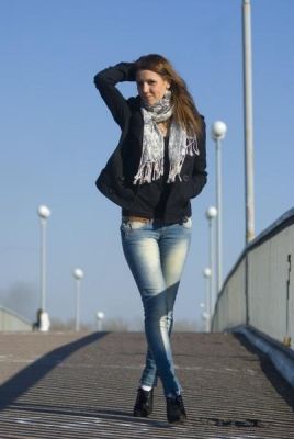 дешевая проститутка Полина, рост: 177, вес: 75, онлайн