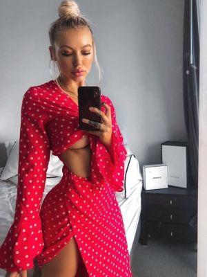 Молоденькая шлюха Ксюша, от 1800 грн. в час, без презерватива