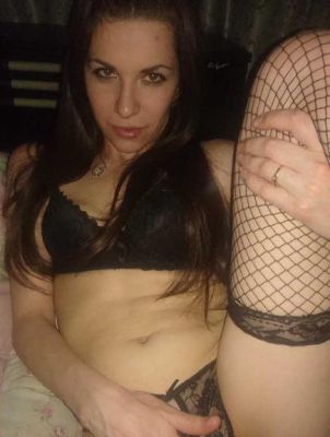 Крупные сиськи фей похоти и разврата — Вика (вес: 42, рост: 151)