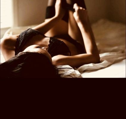 Ева — доступная индивидуалка