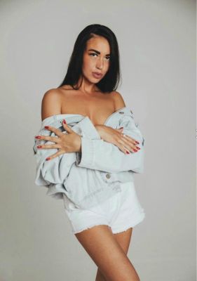 Киевская шлюха Александра, 28 лет, рост: 168, вес: 64