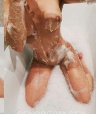 Новая проститутка Лика, рост: 152, вес: 43