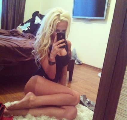 Толстая зрелая инди Жаклин, принимает круглосуточно