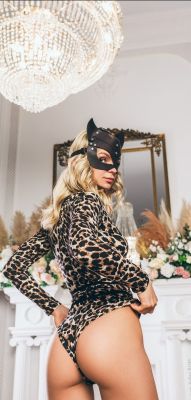 Толстая шлюха Лейла, секс-досуг от 2300 грн. в час