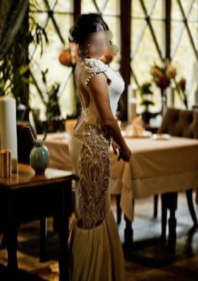 Куртизанка Даша (вес: 48, рост: 156)