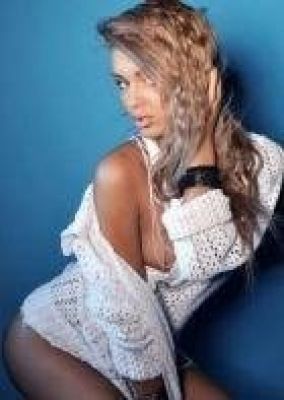 Таня — закажите эту проститутку онлайн в Киеве