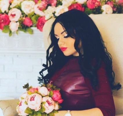 Ксения и Динара, анкетное фото