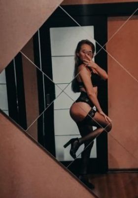 Полина — девушка на ночь от 1000 грн.