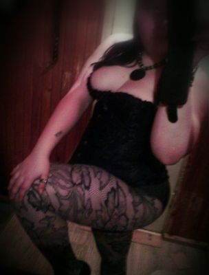 Лера, тел. 380687267035 — эротический массаж члена