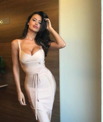 Айза — Киевская путана для щедрого мужчины, закажите онлайн прямо сейчас