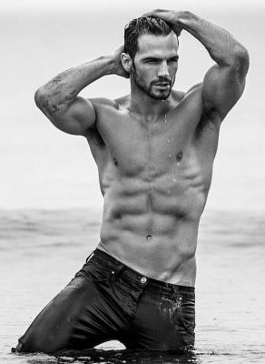 Молодые развратницы — девушка на ночь от 1000 грн.