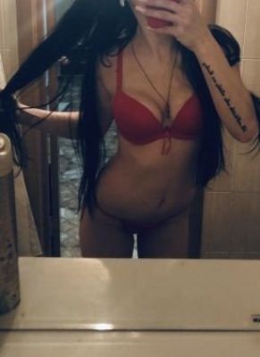 Кира, 22 лет — БДСМ услуги в Киеве