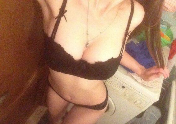 молодая шлюха Эмма, фото и отзывы