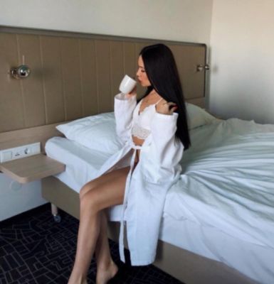 Вызвать шлюху на дом в Киеве (Амина, 21 лет)