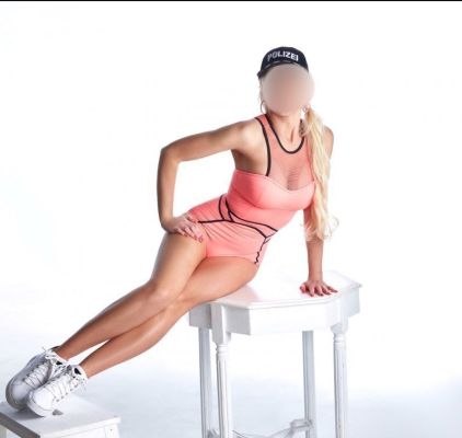 Юля, тел. 380686844646 — проститутка со страпоном в г. Киеве