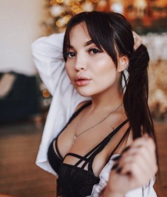 Лена — рабыня в Киеве