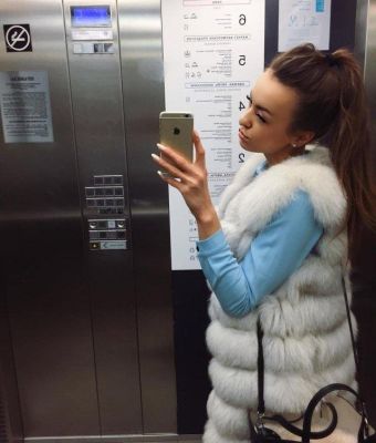 Лена (инди), фото шлюхи