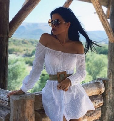 Настя, 31 лет — минет в машине