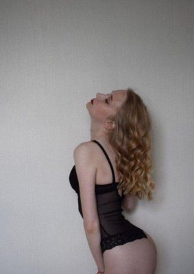 Анжела — массаж с сексом и другие интим-услуги в Киеве