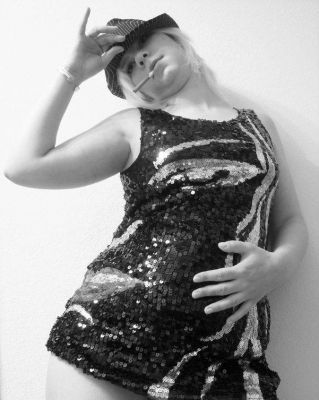 Вызвать проститутку на дом в Киеве (В-Е-Р-О-Н-И-К-А, от 2300 грн. в час)