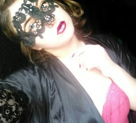 Яна — проститутка, 29 лет, работает 24 7