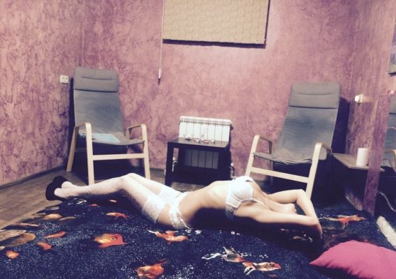 Аня, (г. Киев), заказать сейчас