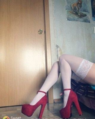 Лариса — знакомства 24 7, анкетное фото